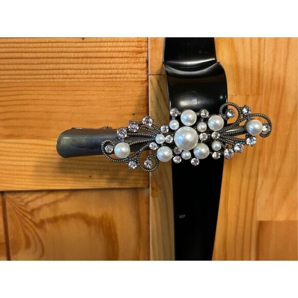 Vintage Rhinestone Studded Alligator Hair Clip (8216) - Picture 1 of 5